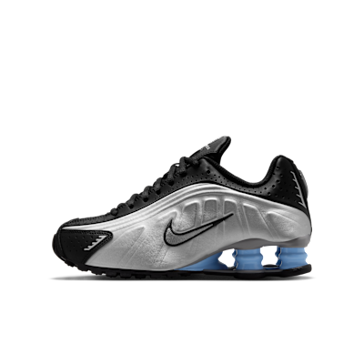 NIKE公式】ナイキ ショックス R4 ジュニアシューズ.オンラインストア NIKE公式】ナイキ ショックス R4 ジュニアシューズ.オンラインストア